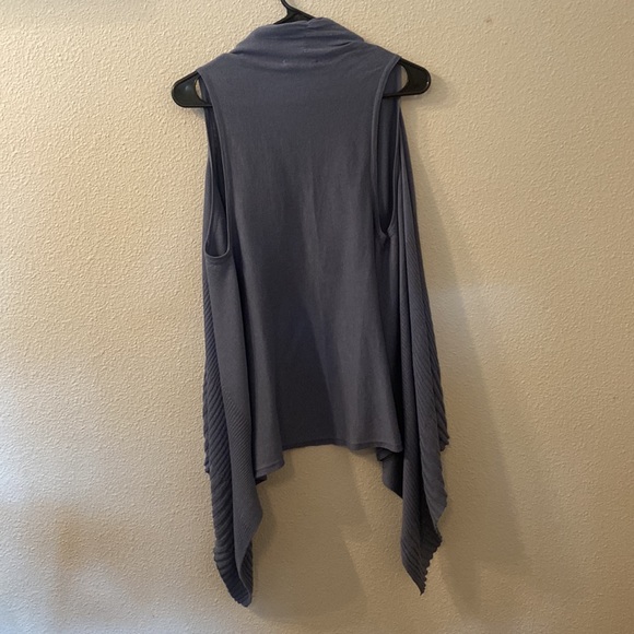 Coldwater Creek waterfall vest cardigan size S/M - Picture 4 of 4